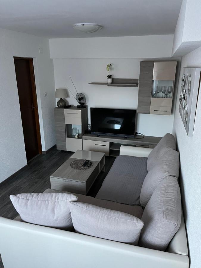 Apartment In Helena